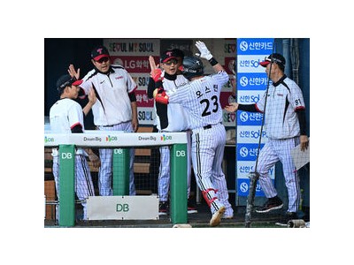 LG 오스틴 홈런 2방으로 연승 이어가다