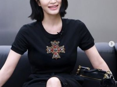 김혜수 나이 50대인데도 여전히 미모 끝판왕임