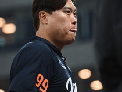 류현진 한화 12연승 후 위기 넘기고 주역 등장