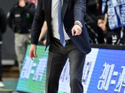 이윤기 이두원의 활약으로 KT 승리
