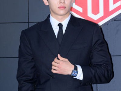 덱스 연기력 논란에 성공자 이미지까지 흔들리나