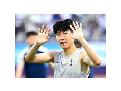 손흥민 토트넘 떠난다 19년 간의 유니폼 벗어던짐