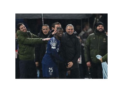 루이스 엔리케 PSG 감독 7골 터진 선수들에 만족