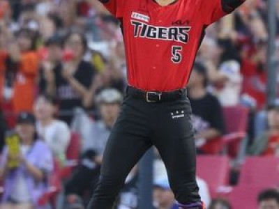 김도영 코뼈 수술 후 복귀 첫 경기에서 맹타 휘두르며 승리 선물